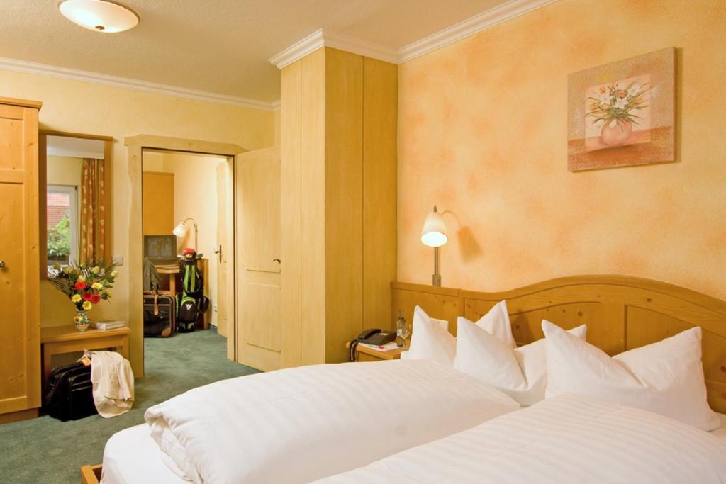 Gasthof Hotel Reif Königstein in der Oberpfalz Camera foto