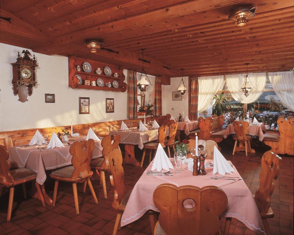 Gasthof Hotel Reif Königstein in der Oberpfalz Esterno foto